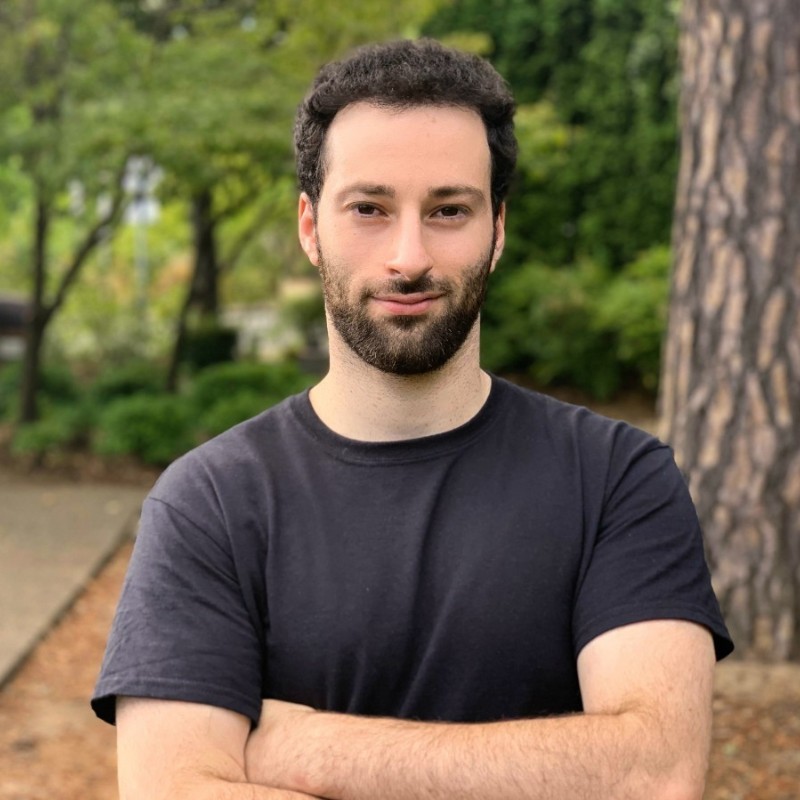 Elliot Stern